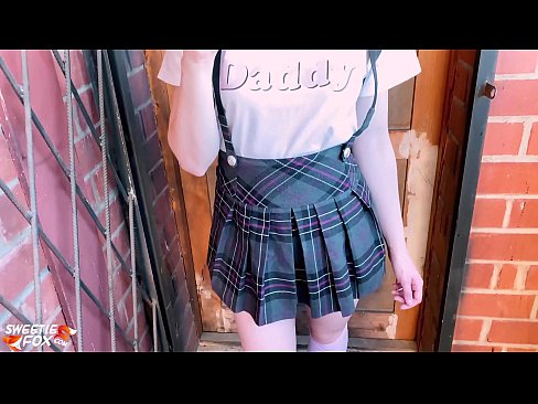 ❤️ Schoolgirl Sucks a dick gu domhainn agus fucks an àite clasaichean. ️ Porn anal aig gd.mouthporn.ru ❌️