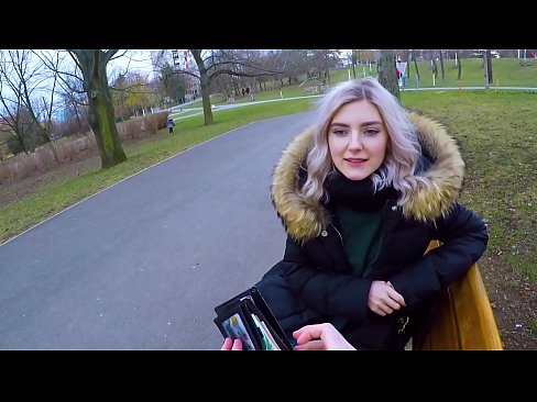 ❤️ Swallows hot cum coigreach airson airgead - blowjob anns a 'phàirc le Eva Elfie ️ Porn anal aig gd.mouthporn.ru ❌️